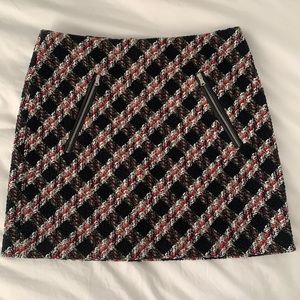 ZARA knit mini skirt with front zipper details - Black/Cream/Red/Sage Print